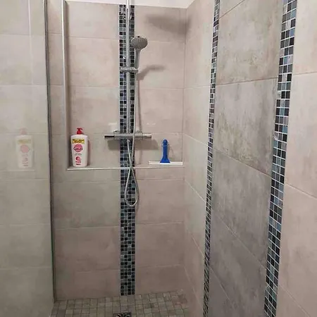 Appartement Premium 2 Grandes Chambres, Proches Centre-Ville Et Parking Gratuit * ריימס