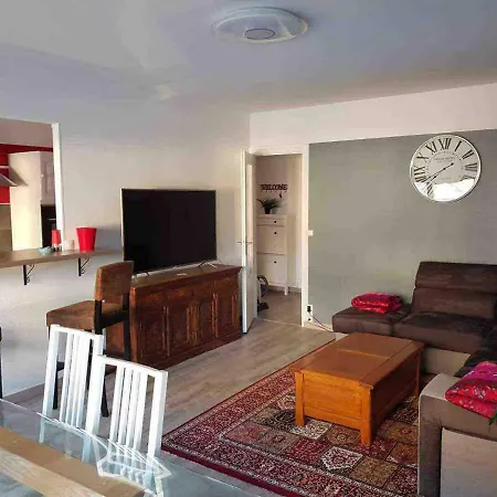 アパート Bedinreims Cozy Parking And Wifi Free Ideal 4 Adultes Et 2 Enfants *