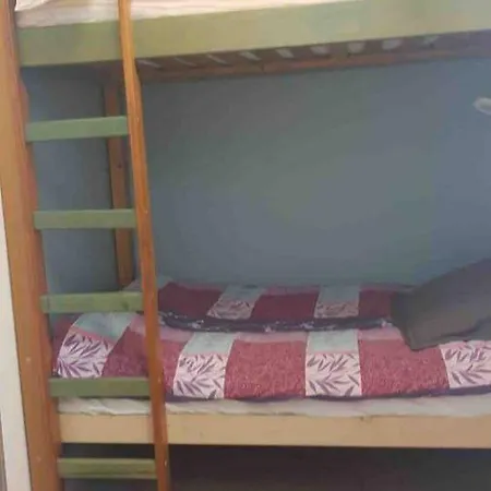 アパート Bedinreims Cozy Parking And Wifi Free Ideal 4 Adultes Et 2 Enfants ランス