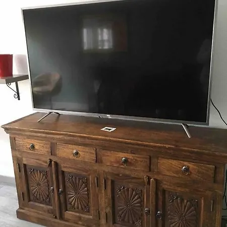 Appartement Premium 2 Grandes Chambres, Proches Centre-Ville Et Parking Gratuit דירה