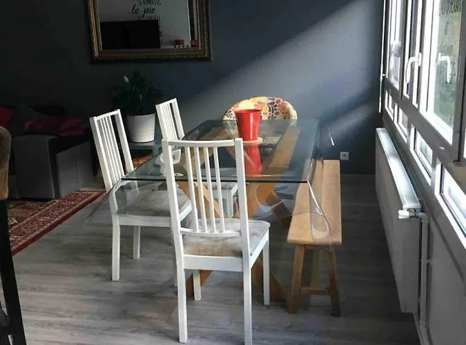 Bedinreims Cozy Parking And Wifi Free Ideal 4 Adultes Et 2 Enfants Реймс