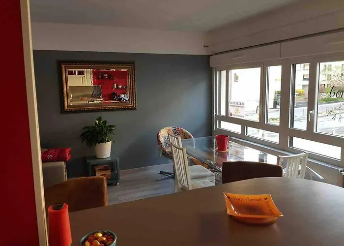 Bedinreims Cozy Parking And Wifi Free Ideal 4 Adultes Et 2 Enfants Апартаменты *