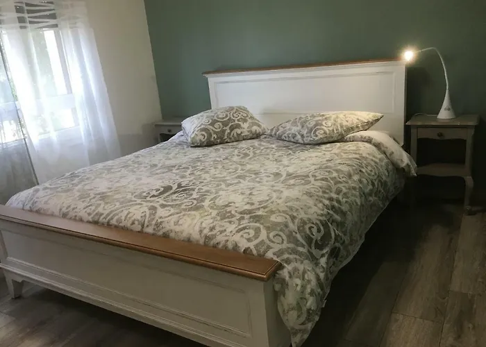 Bedinreims Cozy Parking And Wifi Free Ideal 4 Adultes Et 2 Enfants Апартаменты *