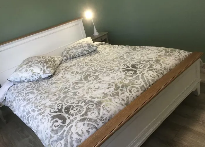 Bedinreims Cozy Parking And Wifi Free Ideal 4 Adultes Et 2 Enfants * Реймс